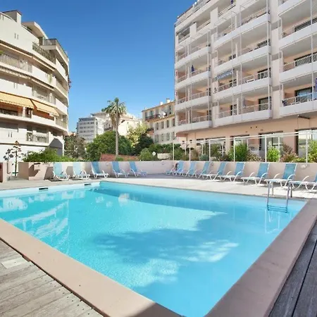 Slim Yourhosthelper Apartment Cannes